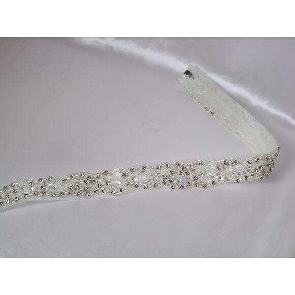 Horsehair bridal belt, rhinestone bridal belt rhinestone beaded bridal belt sash - Picture 4 of 5